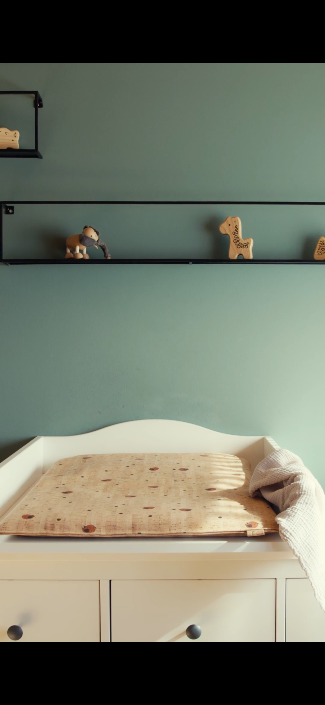 Wickelauflage aus gefüttertem Kork Birds & Dots Natur 50x70 cm