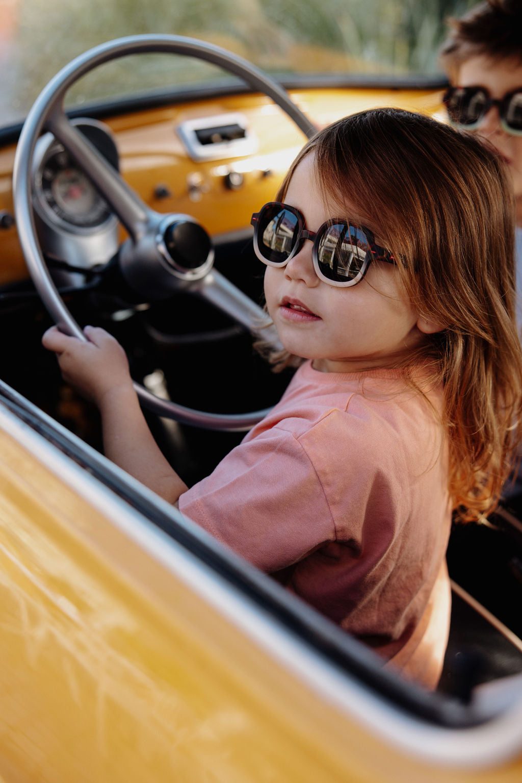 Hello Hossy Kindersonnenbrille Koody Craky in Cream