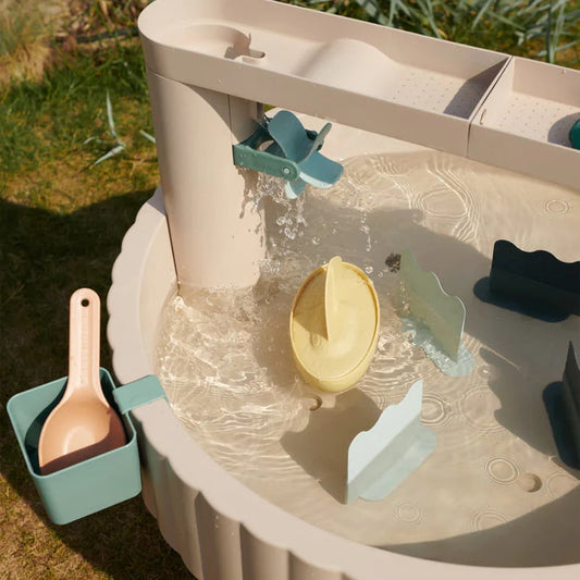 Sepp Sandspieltisch Outdoor von Liewood 16tlg.
