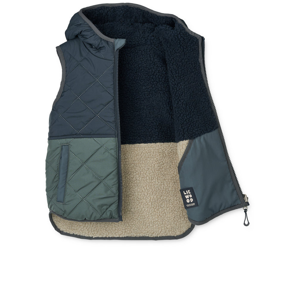 Cuddly reversible jacket Jackson