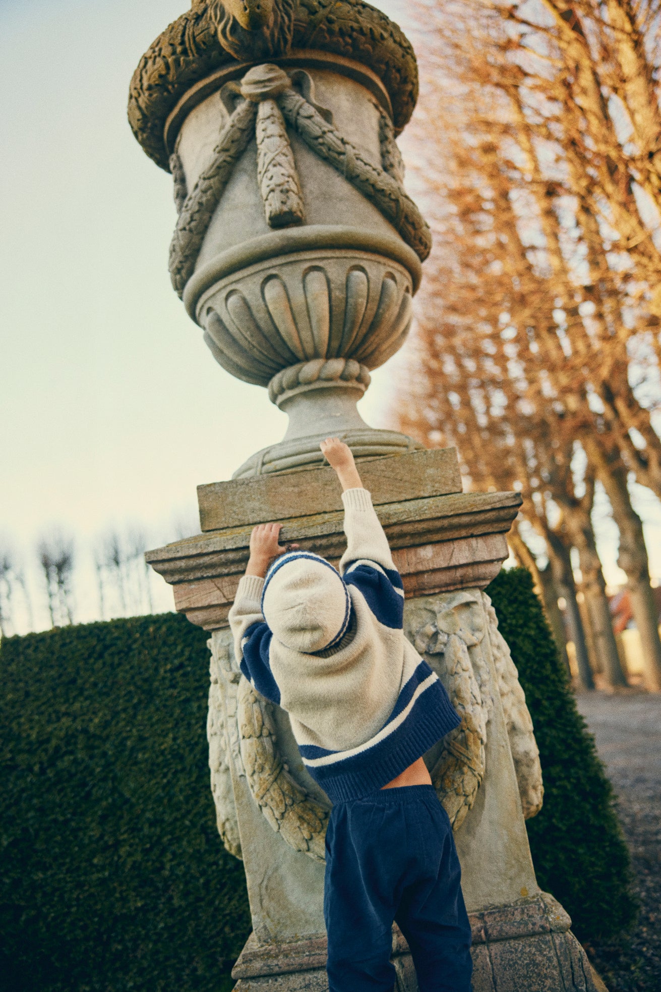 100% wool sweater Hardy Cream/Navy 3-8 years