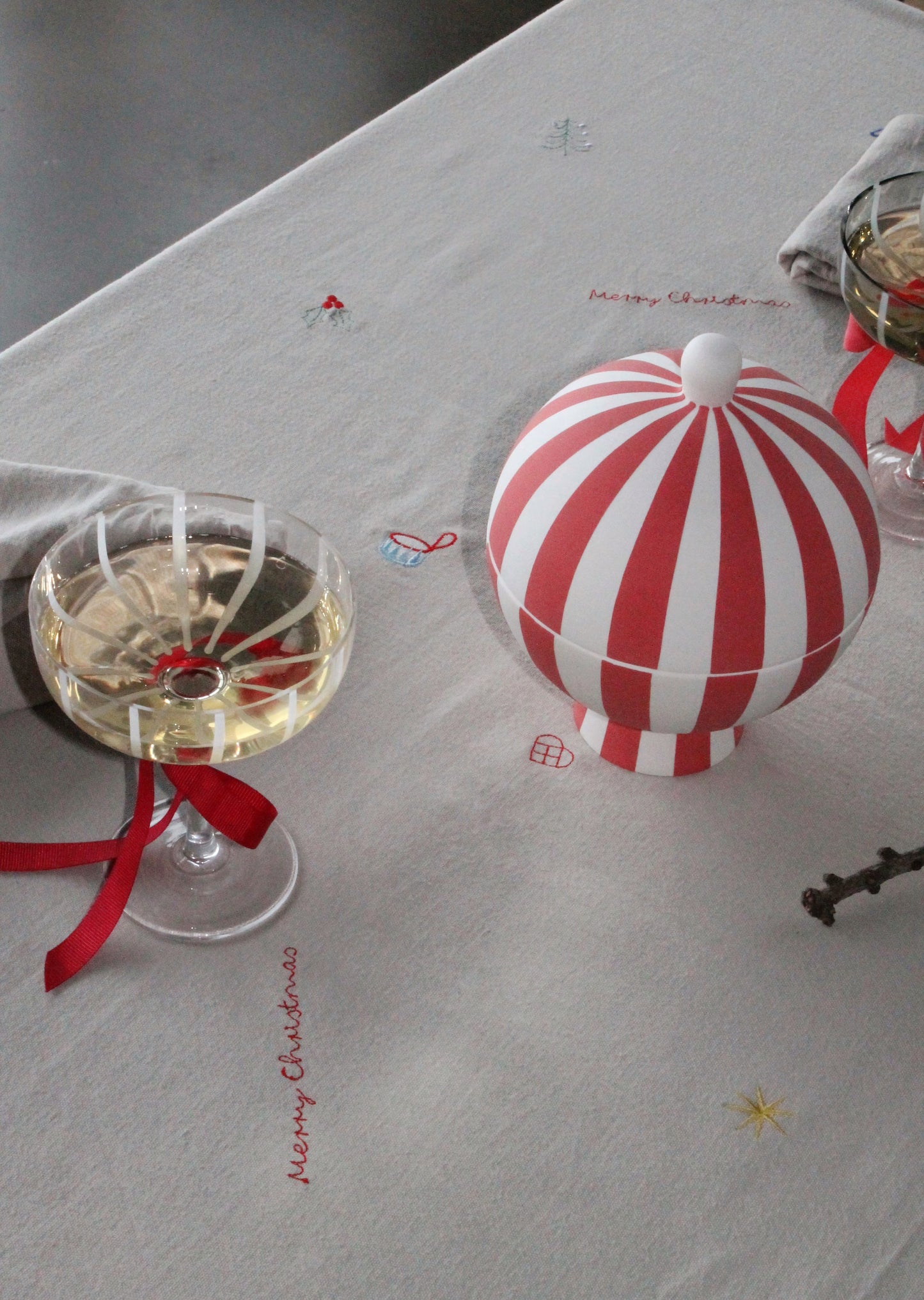 Toppu Bonebonniere Large OYOY cherry red