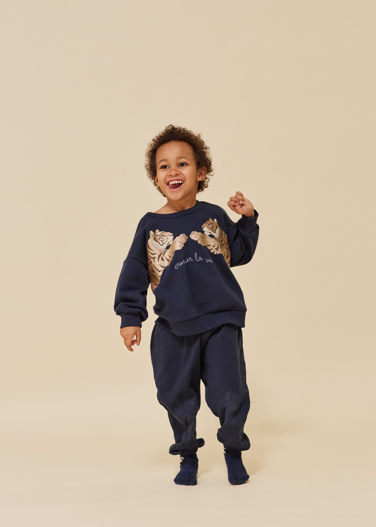 Sweater Tiger Lou Total Eclipse 3 Jahre