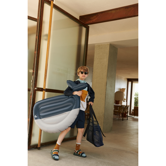 Adalyn Walfisch 🐳 Luftmatratze