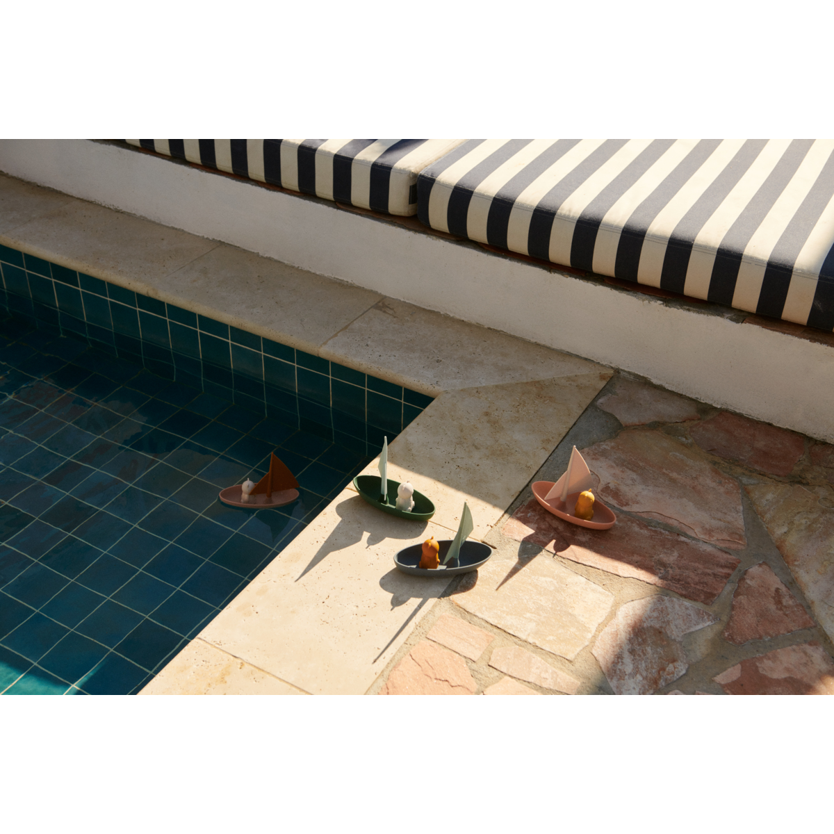 Badespielzeug Schiffchen Ensley Whale blue 2er Set