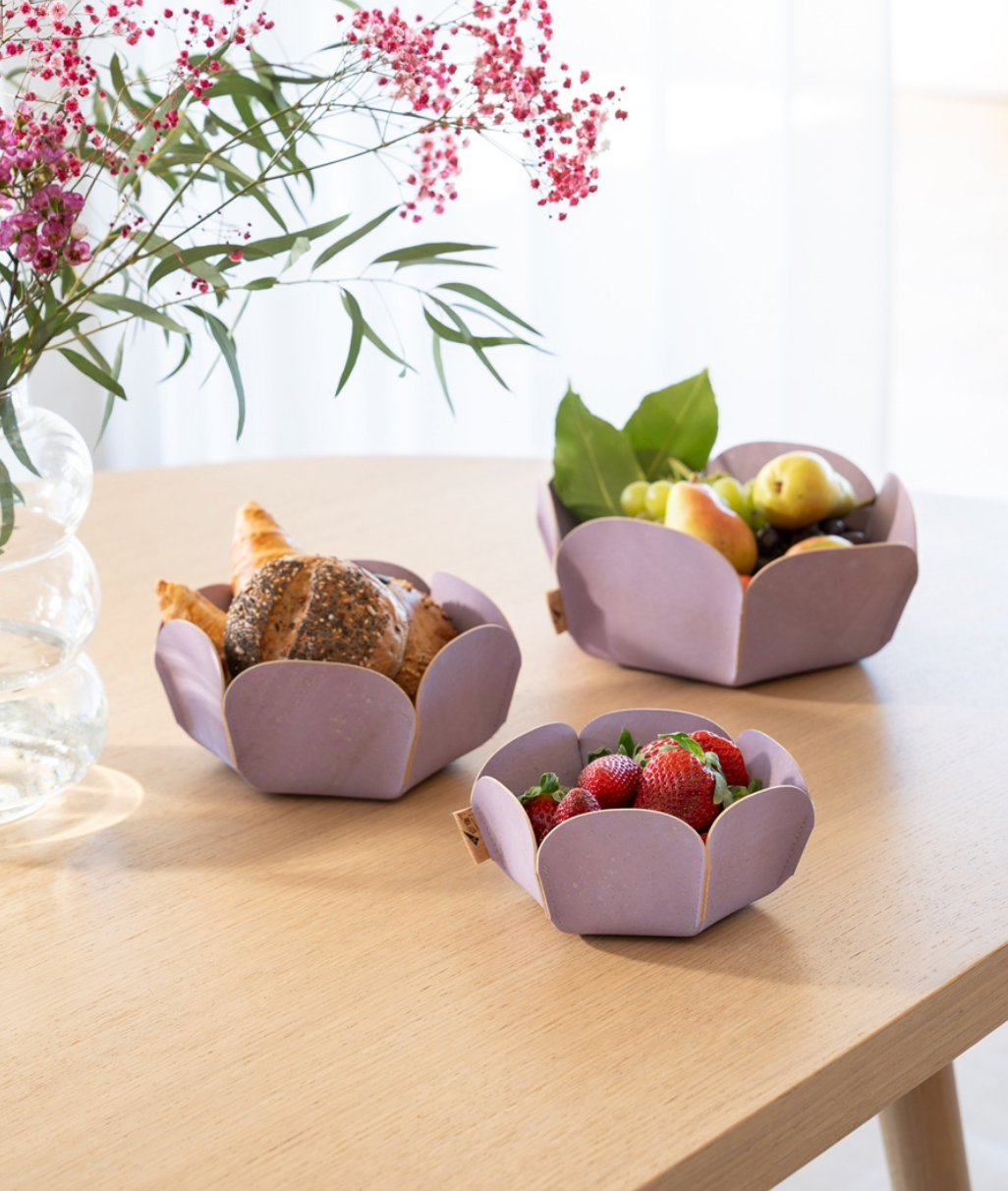 Clarissa Kork Schale Bloom Flieder small