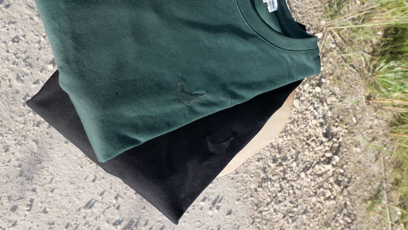 Tajinebanane Still-Shirt Tank Flaschengrün