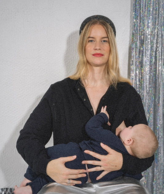 Surprise Nursing Sweater Black