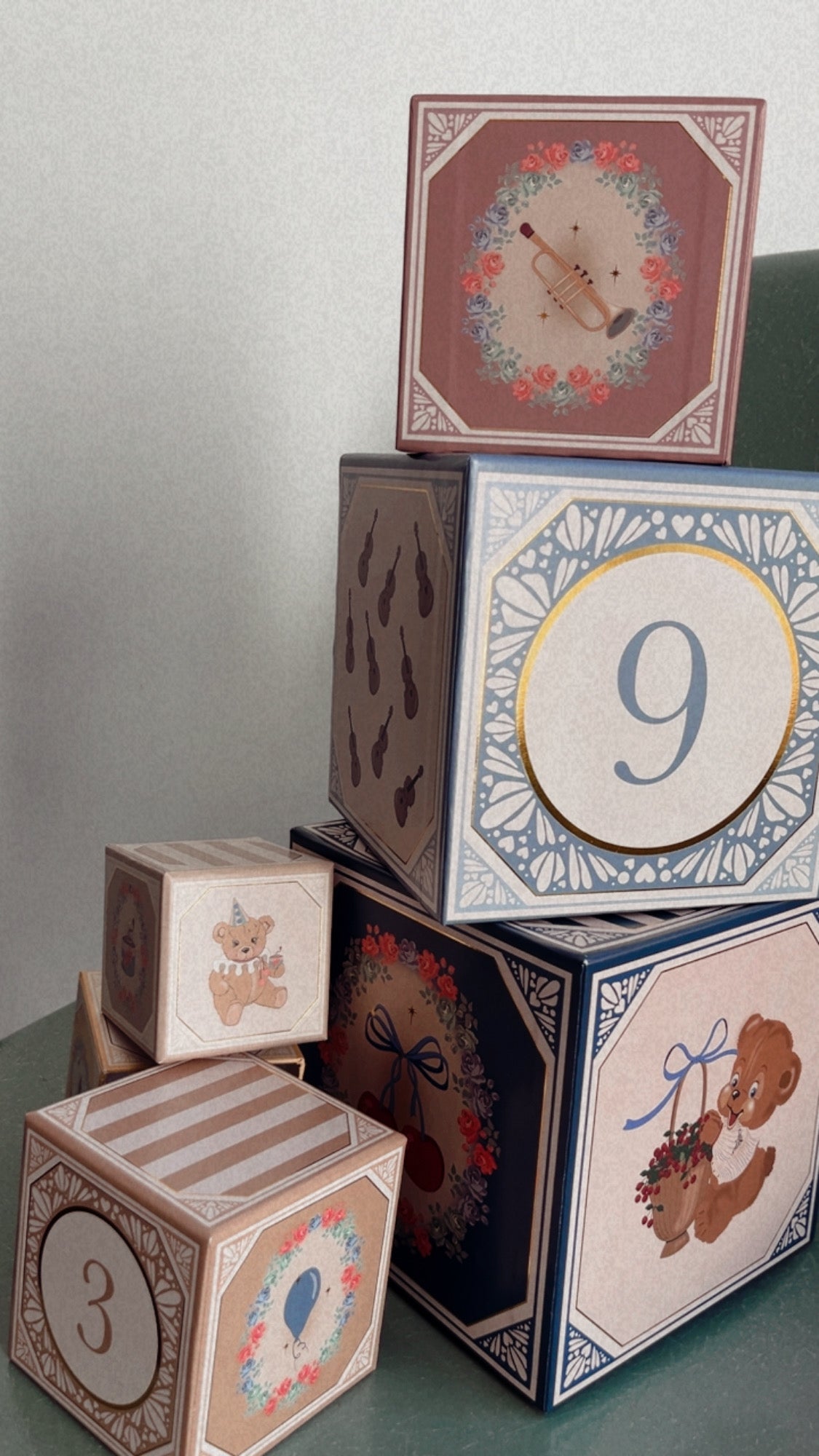 Details Stapelturm Kleinkindspielzeug illustriert