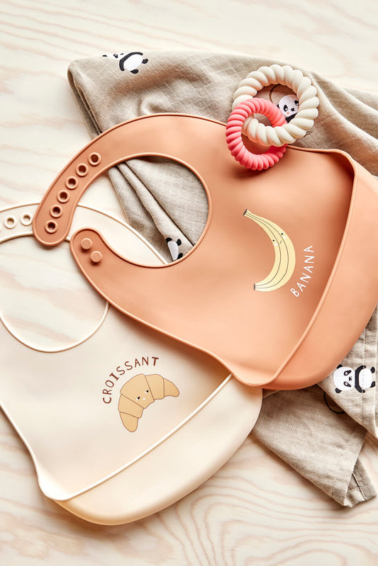 Set of 2 silicone baby bibs 🥐🍌