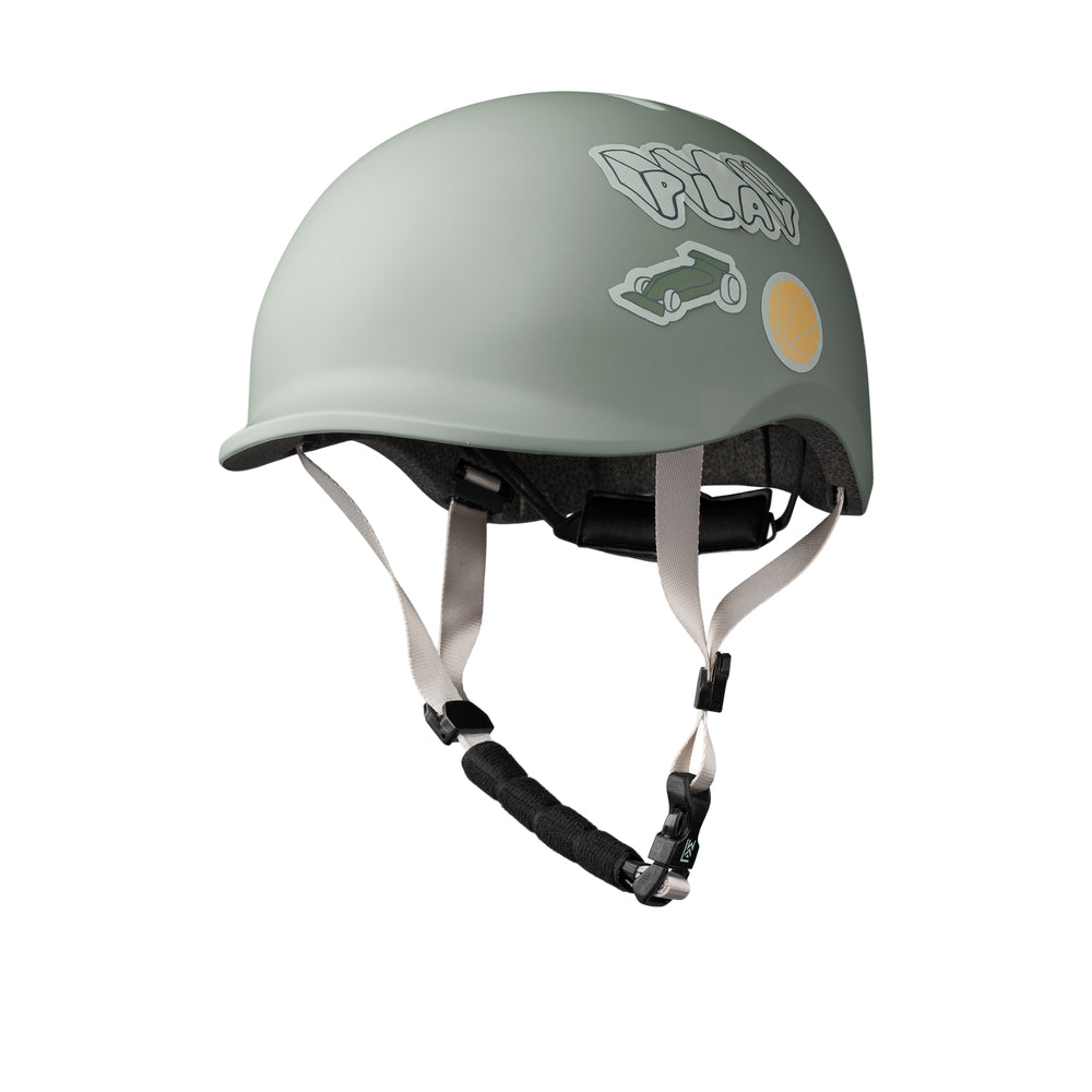 Fahrradhelm in dusty peppermint mit reflektierenden Stickern für die extra Portion Sicherheit
