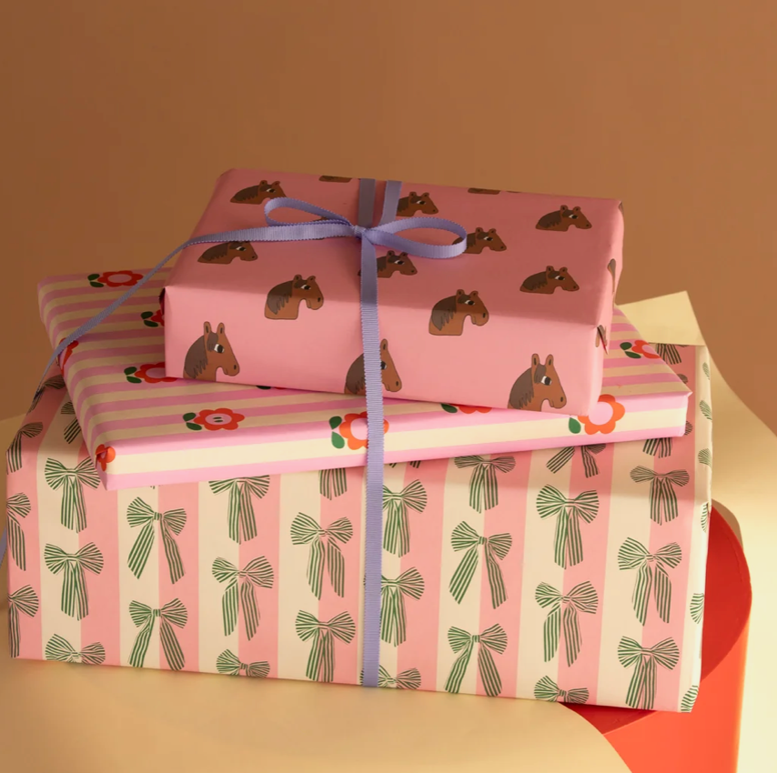 Wrapping paper Ole horses 🐴💕🍊Charlotte Janvier