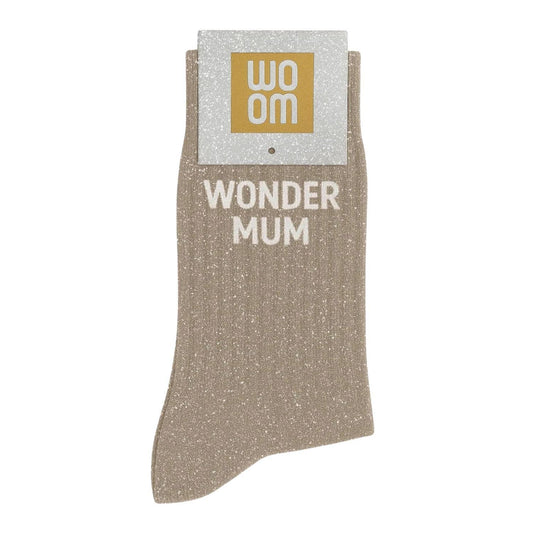 Glitzernde taupfarbene Socken mit Wonder um Schriftzug
