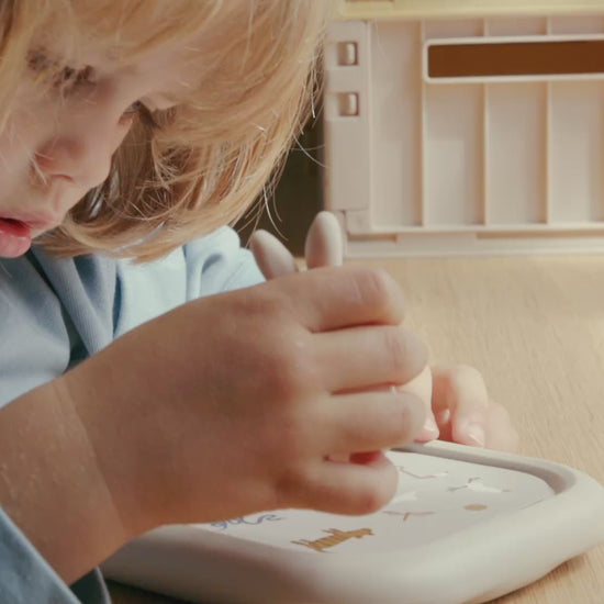 Video zum Activity Board Archie