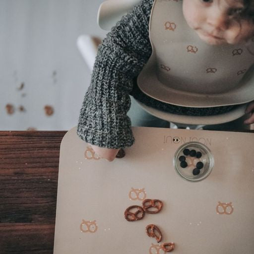 Table set pretzel 🥨