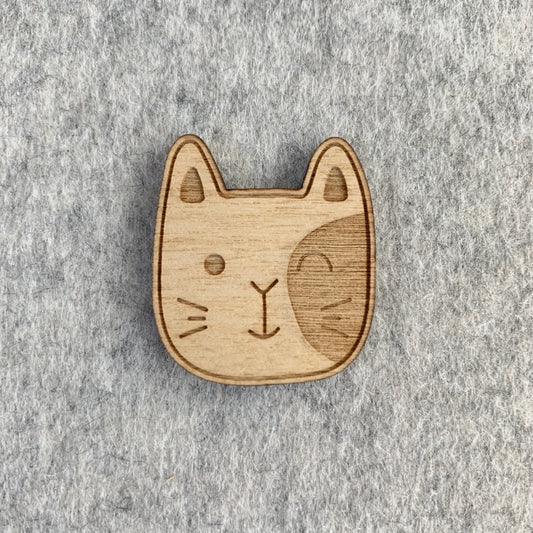 Brosche Katze aus Holz